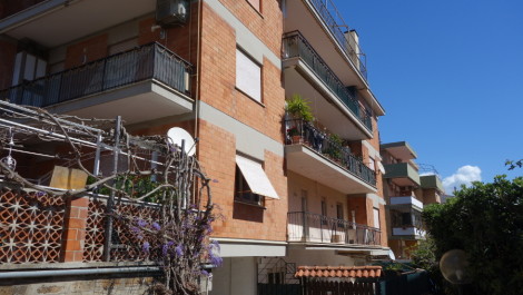 Santa Marinella – Via del Tonale