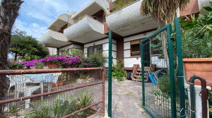 ingresso giardino